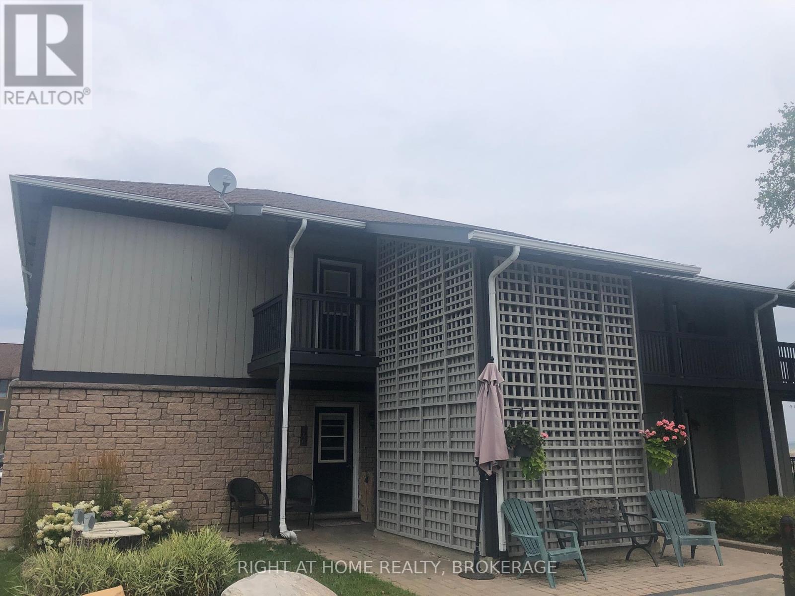 447 Mariners Way, Collingwood, Ontario  L9Y 5C7 - Photo 3 - S12113881