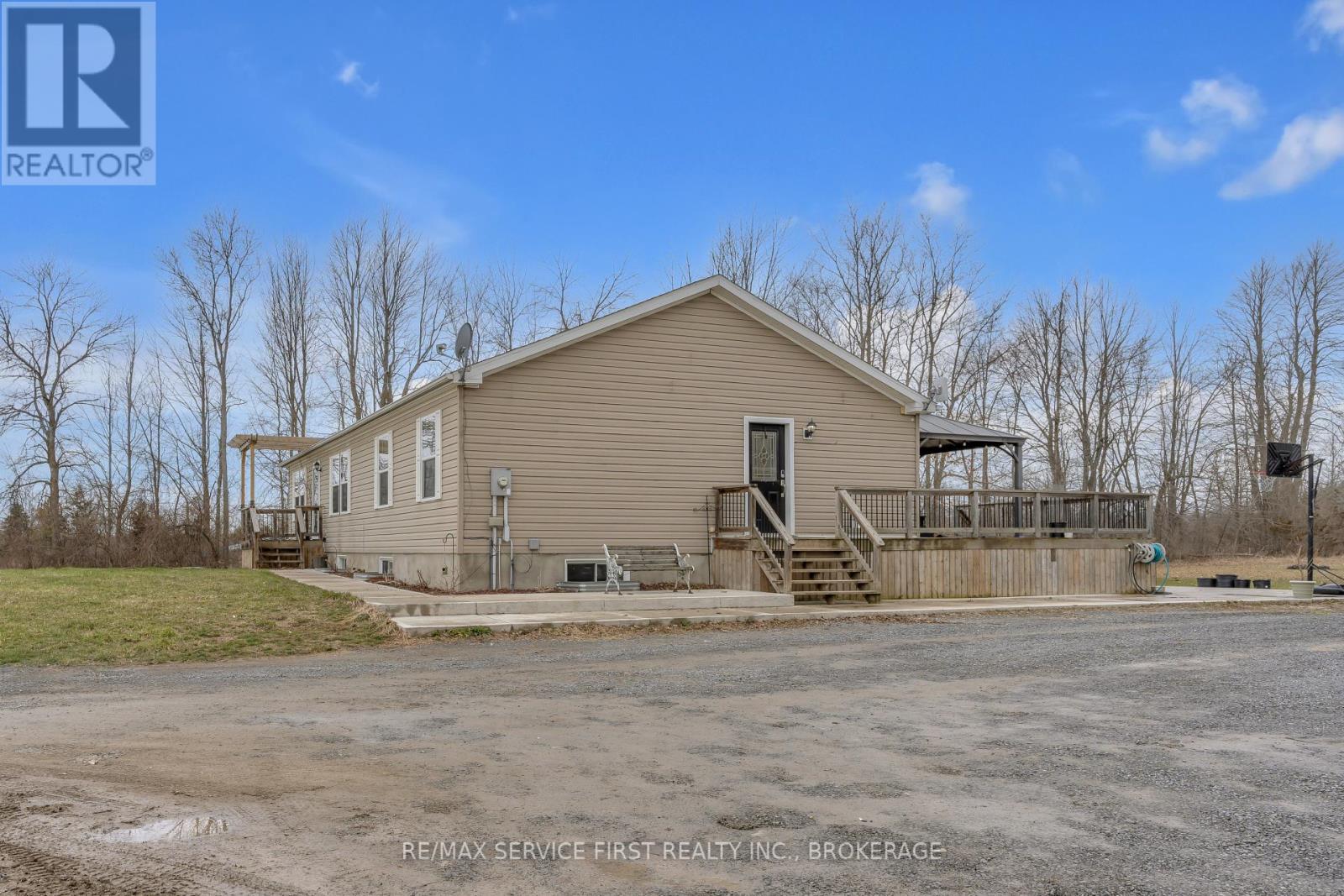 Property at 295 CATON ROAD image 5