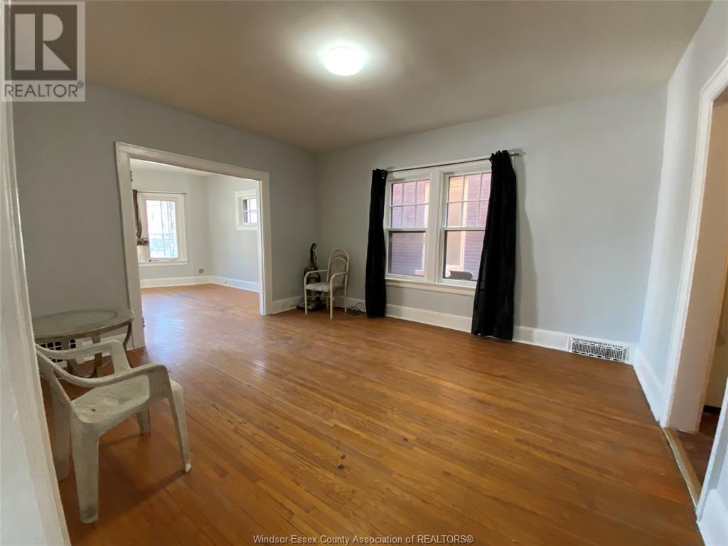 845 Pelissier Unit# Main Floor, Windsor, Ontario  N9A 4L6 - Photo 7 - 25010737
