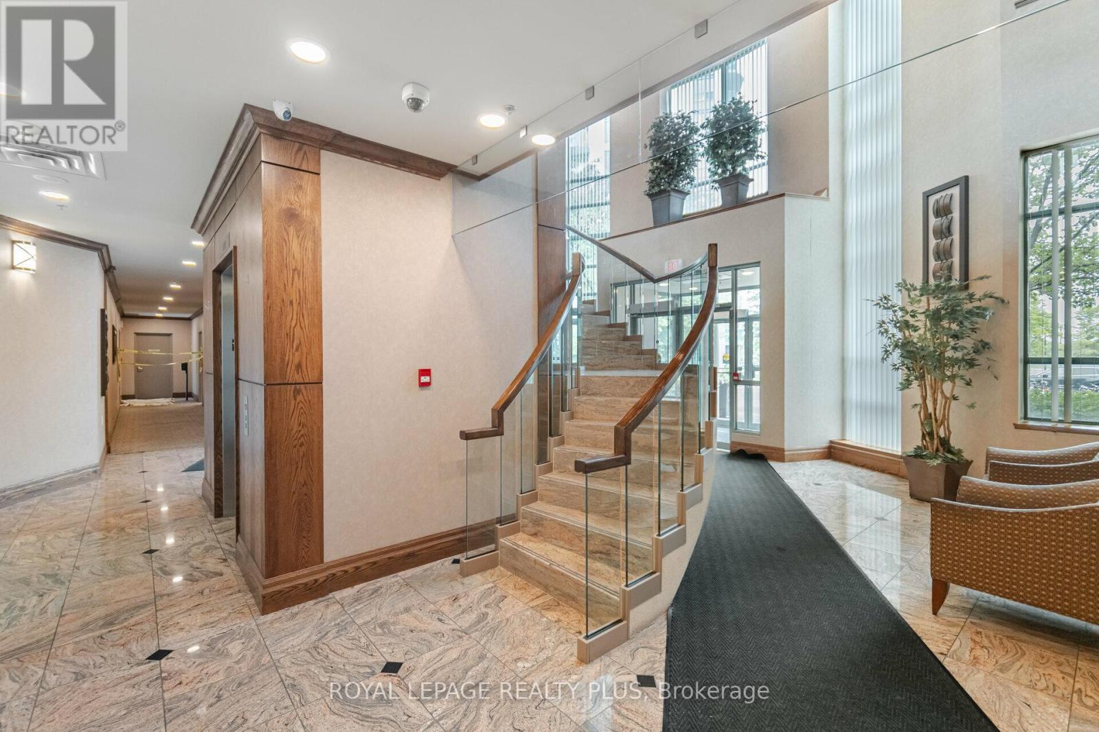 304 - 4879 Kimbermount Avenue, Mississauga (Central Erin Mills), Ontario  L5M 7R8 - Photo 33 - W12113911