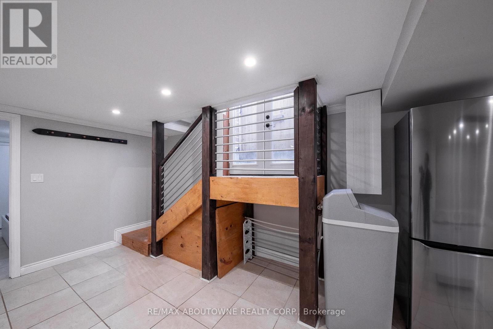 Bsmt - 189 River Oaks Boulevard W, Oakville (Ro River Oaks), Ontario  L6H 3S7 - Photo 18 - W12113919