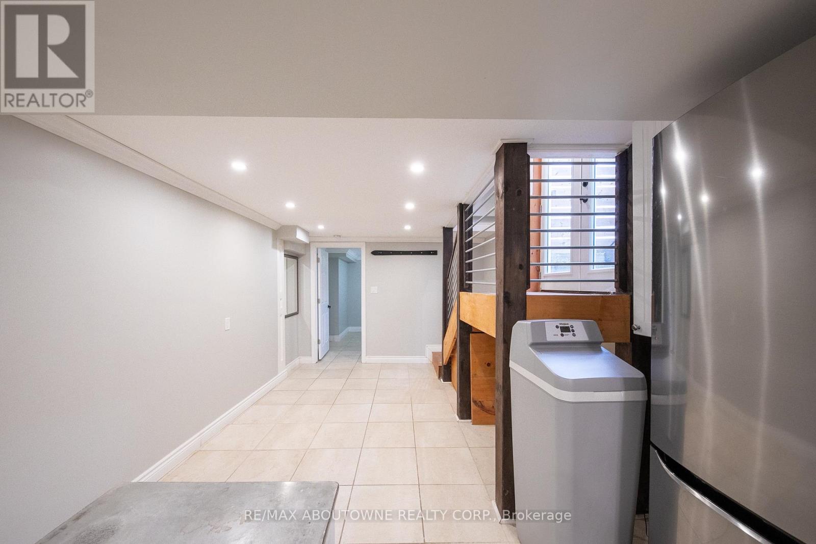 Bsmt - 189 River Oaks Boulevard W, Oakville (Ro River Oaks), Ontario  L6H 3S7 - Photo 28 - W12113919