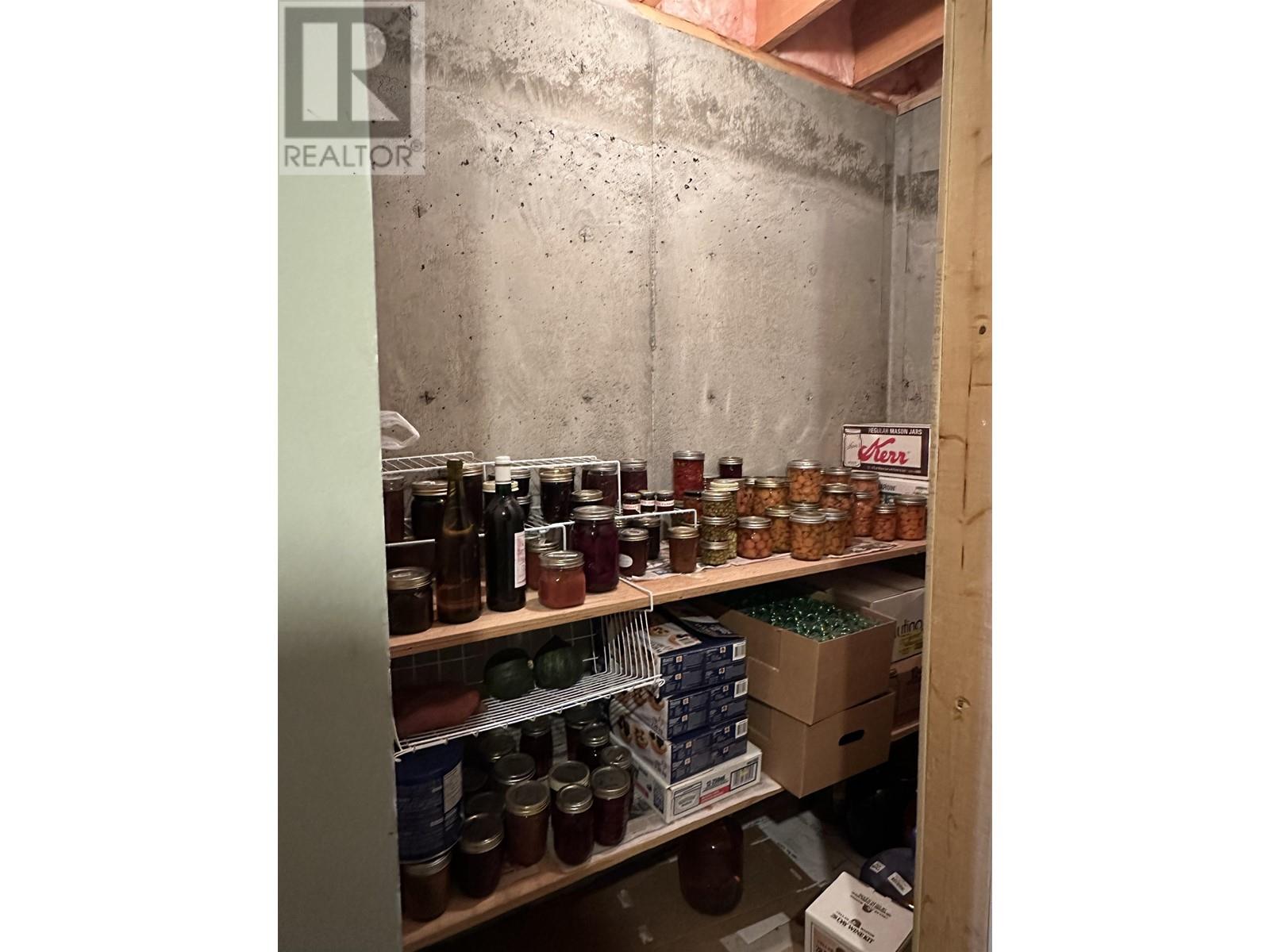 7477 Greenall Road, Bridge Lake, British Columbia  V0K 1E0 - Photo 30 - R2996511