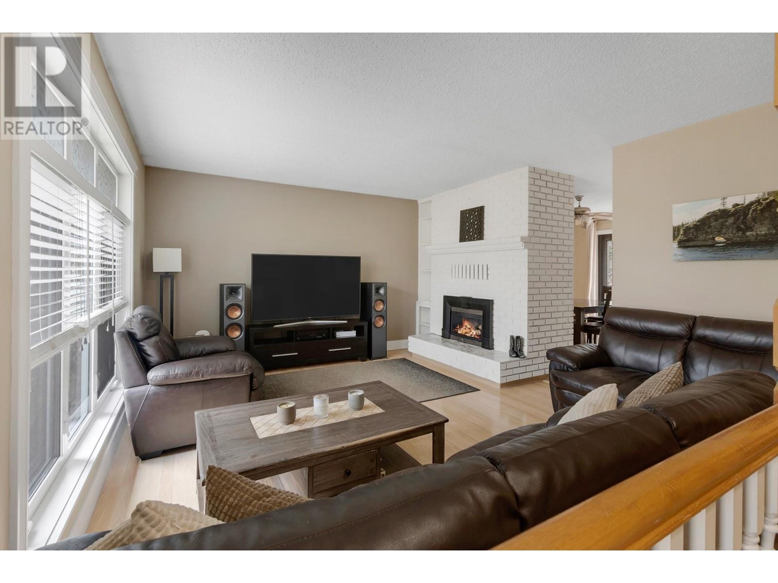 Property at 8277 FLAMINGO ROAD image 4
