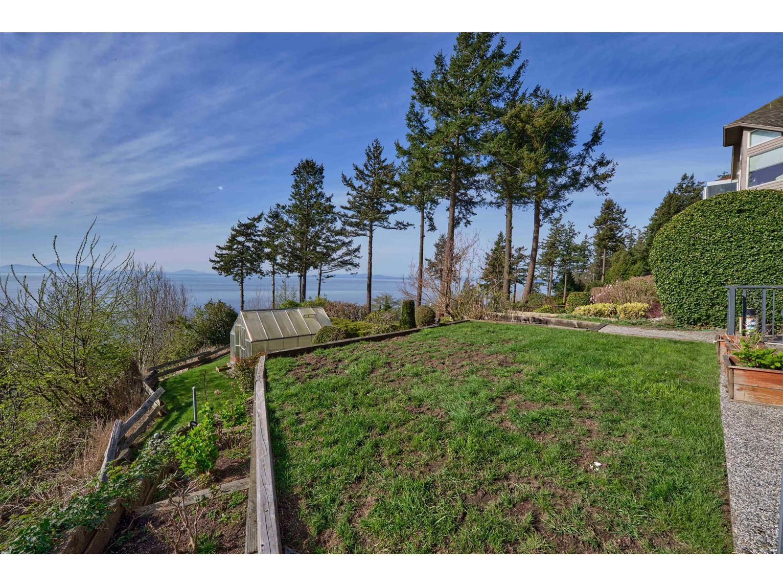 13026 13 Avenue, Surrey, British Columbia  V4A 1B8 - Photo 8 - R2994747