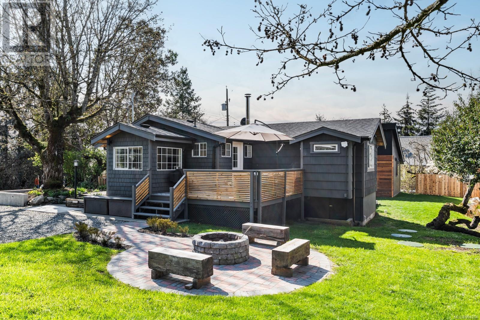 1368 Courtland Ave, Saanich, British Columbia  V9E 2C5 - Photo 42 - 994234