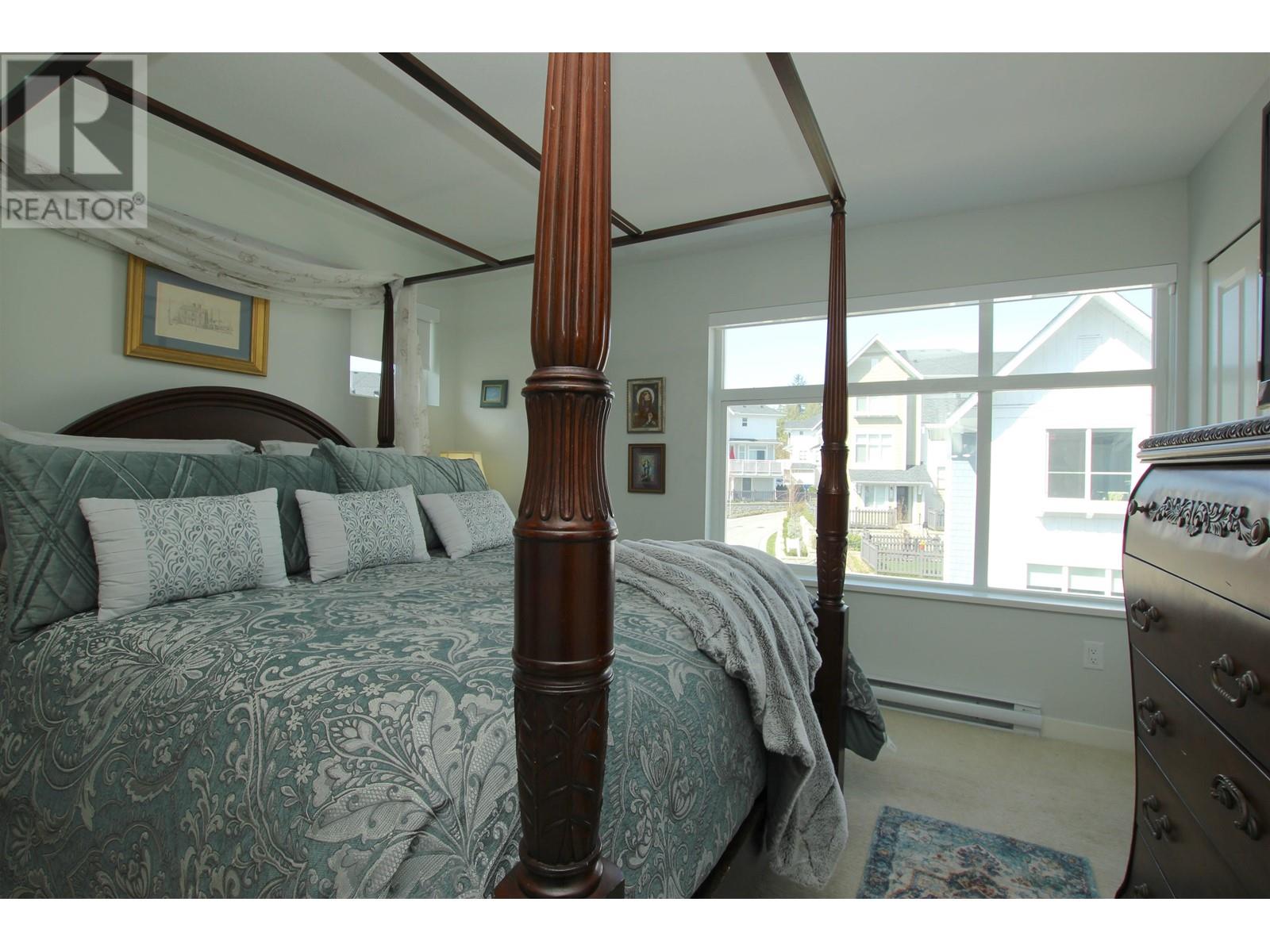 1040 11280 Pazarena Place, Maple Ridge, British Columbia  V2X 4K9 - Photo 13 - R2996491