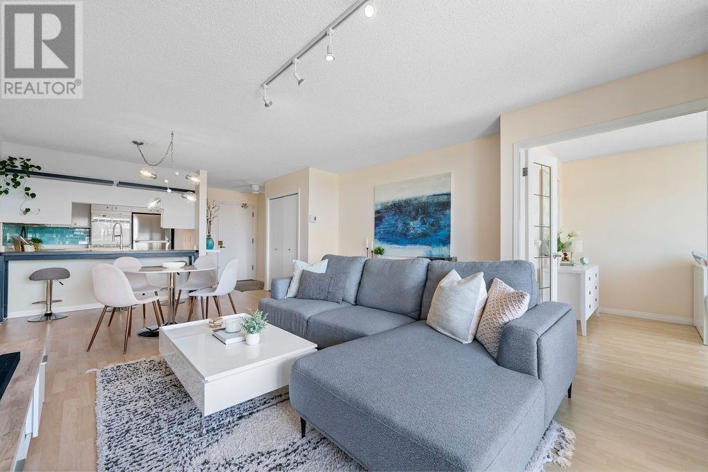 502 1065 Quayside Drive, New Westminster, British Columbia  V3M 1C5 - Photo 2 - R2996501