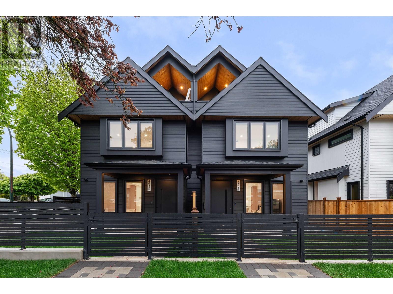 Property at 1 4895 MOSS STREET image 1