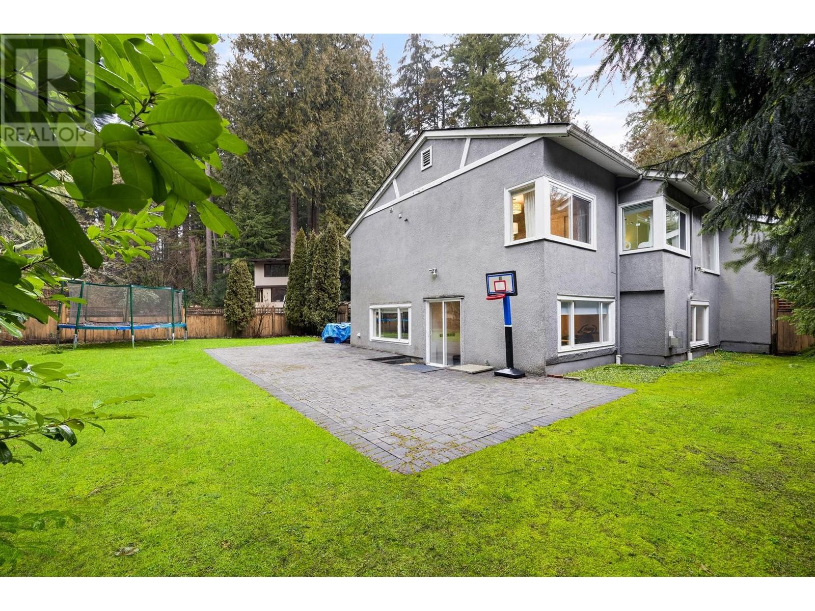 Property at 4233 CAPILANO ROAD image 2