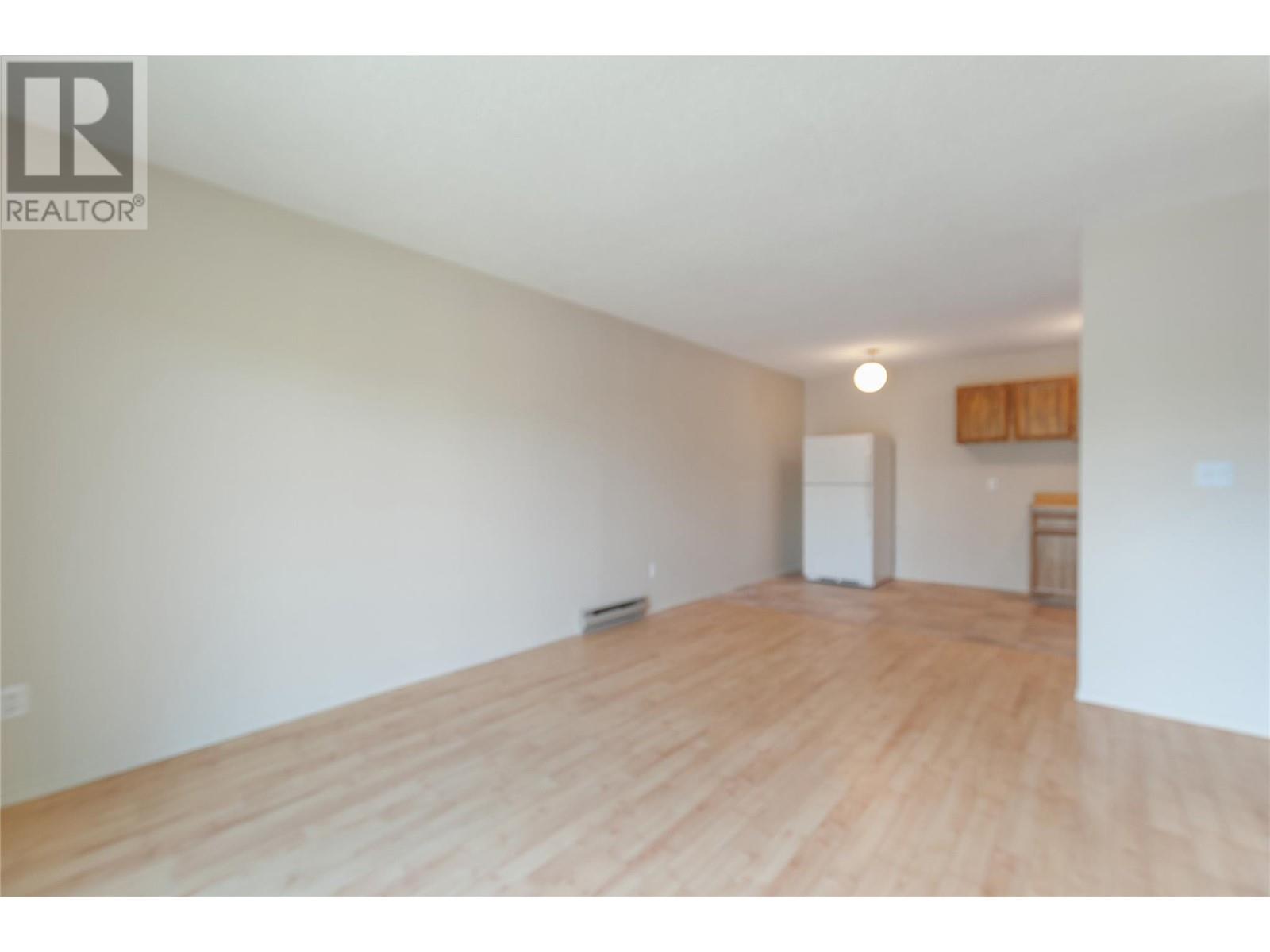 130 Skaha Place Unit# 206, Penticton, British Columbia  V2A 7J6 - Photo 8 - 10345579