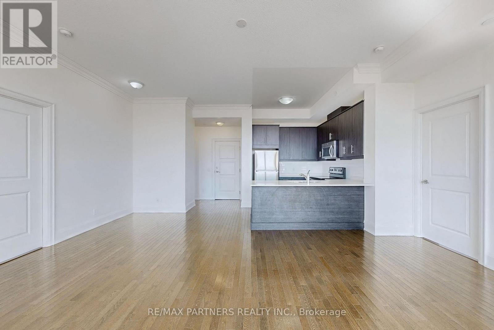 Property at UPH07 - 9506 MARKHAM ROAD image 4