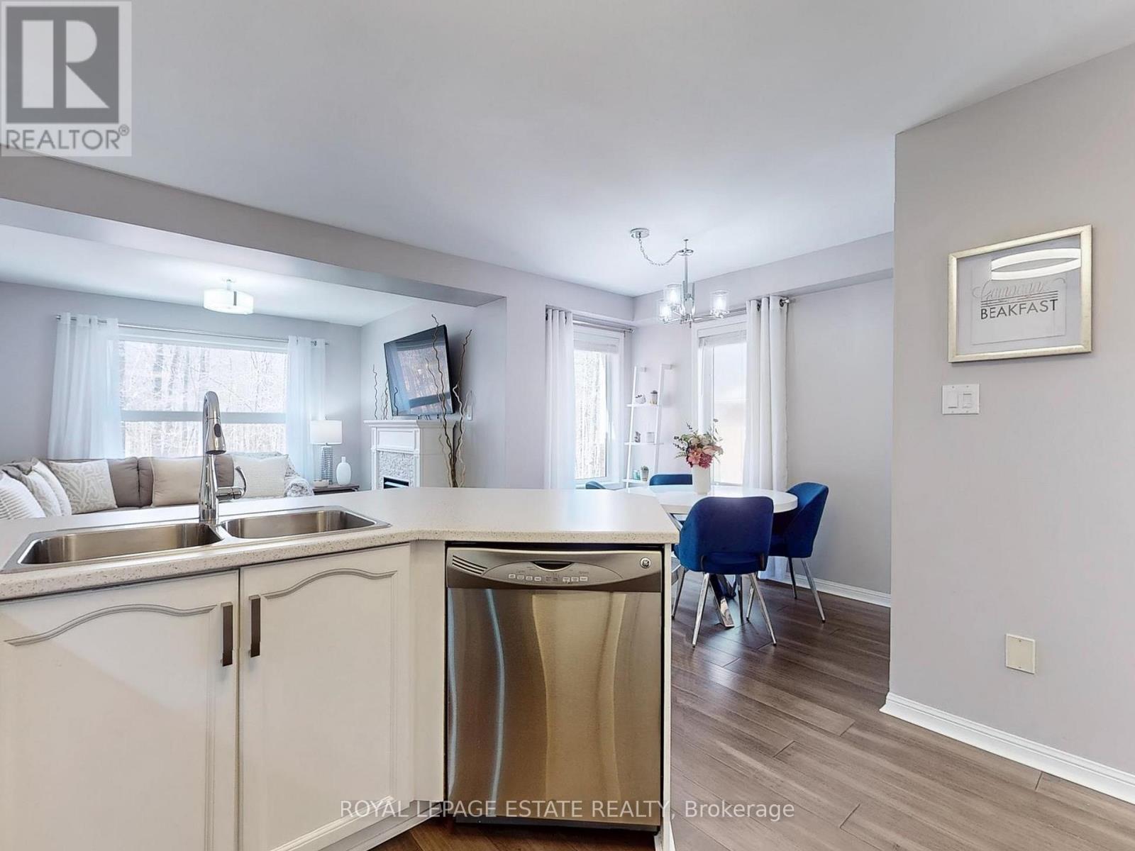 98 Hawthorne Crescent, Barrie, Ontario  L4N 9Y9 - Photo 10 - S12113981