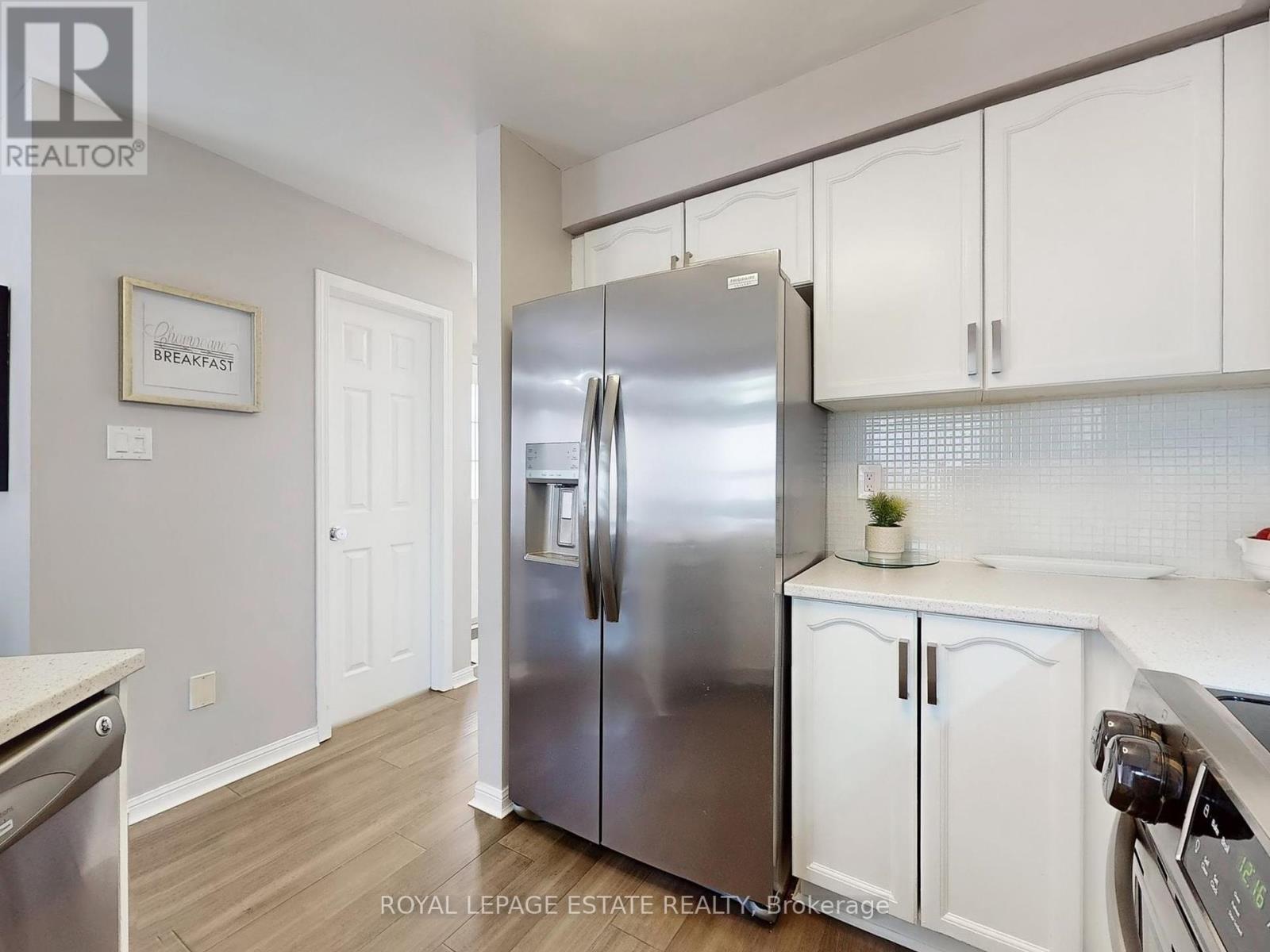 98 Hawthorne Crescent, Barrie, Ontario  L4N 9Y9 - Photo 9 - S12113981