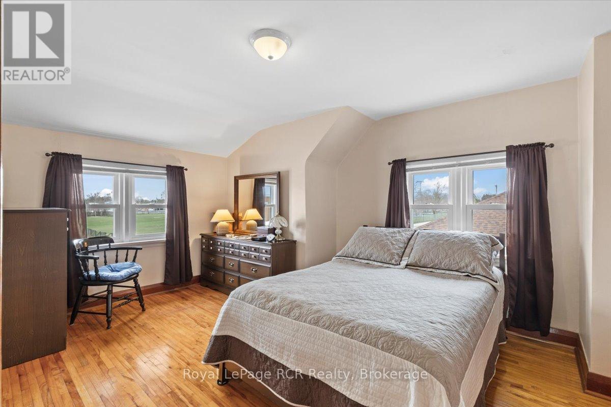 503 13th Street, Hanover, Ontario N4N 1Y3 - Photo 18 - X12097674