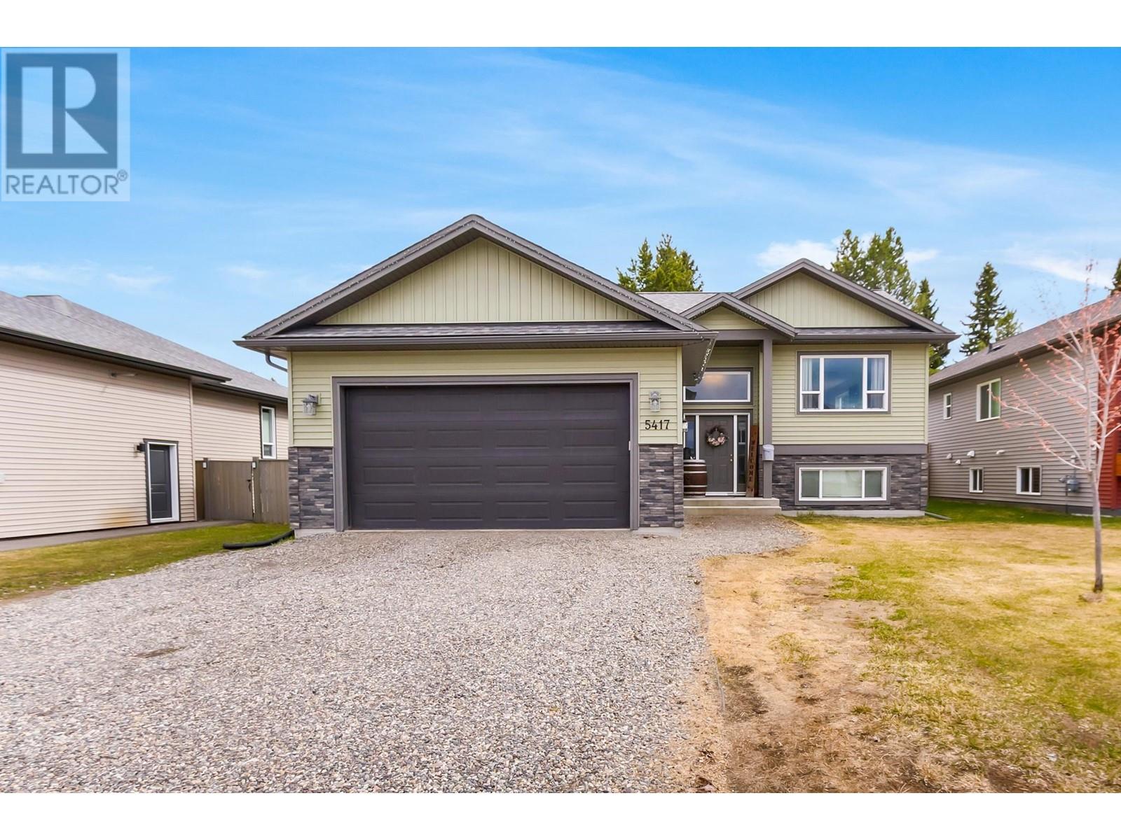 5417 WOODVALLEY DRIVE
