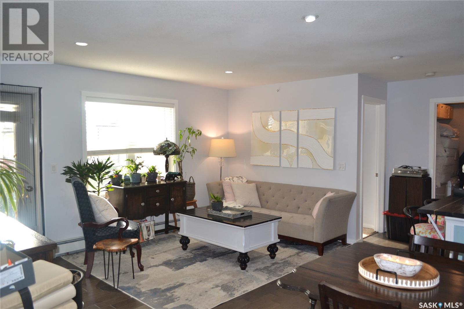 Property at 406 230 Slimmon ROAD image 1