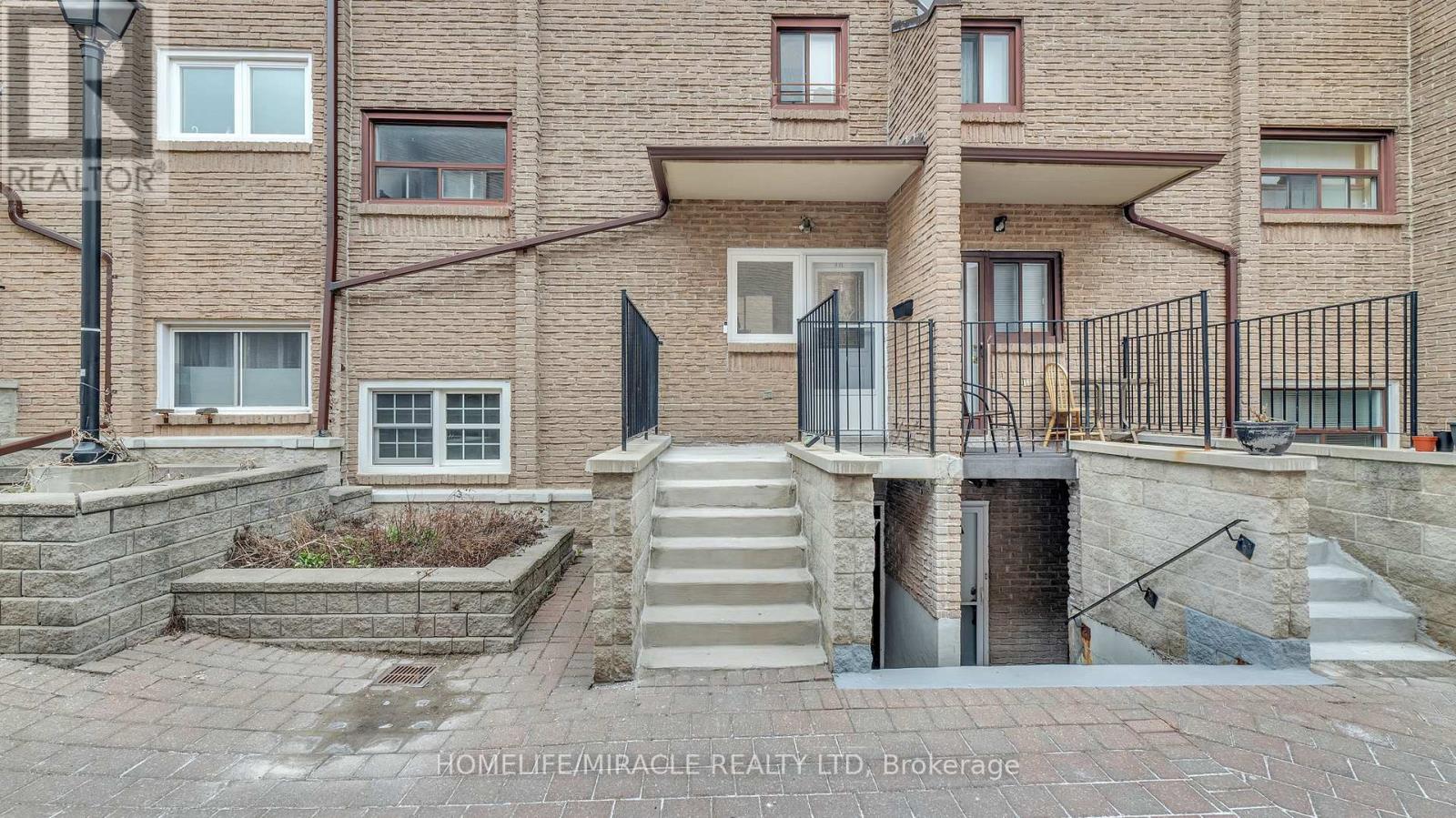 78 - 91 Muir Drive, Toronto (Scarborough Village), Ontario  M1M 3T7 - Photo 7 - E12113945