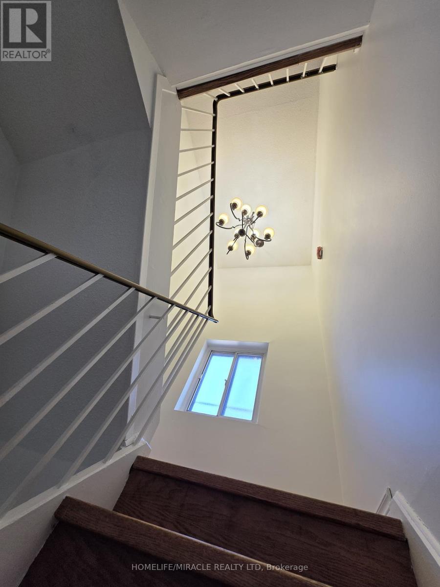 78 - 91 Muir Drive, Toronto (Scarborough Village), Ontario  M1M 3T7 - Photo 26 - E12113945