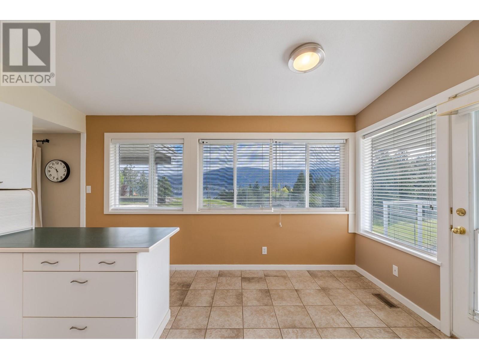 112 Sumac Ridge Drive, Summerland, British Columbia  V0H 1Z6 - Photo 11 - 10345735