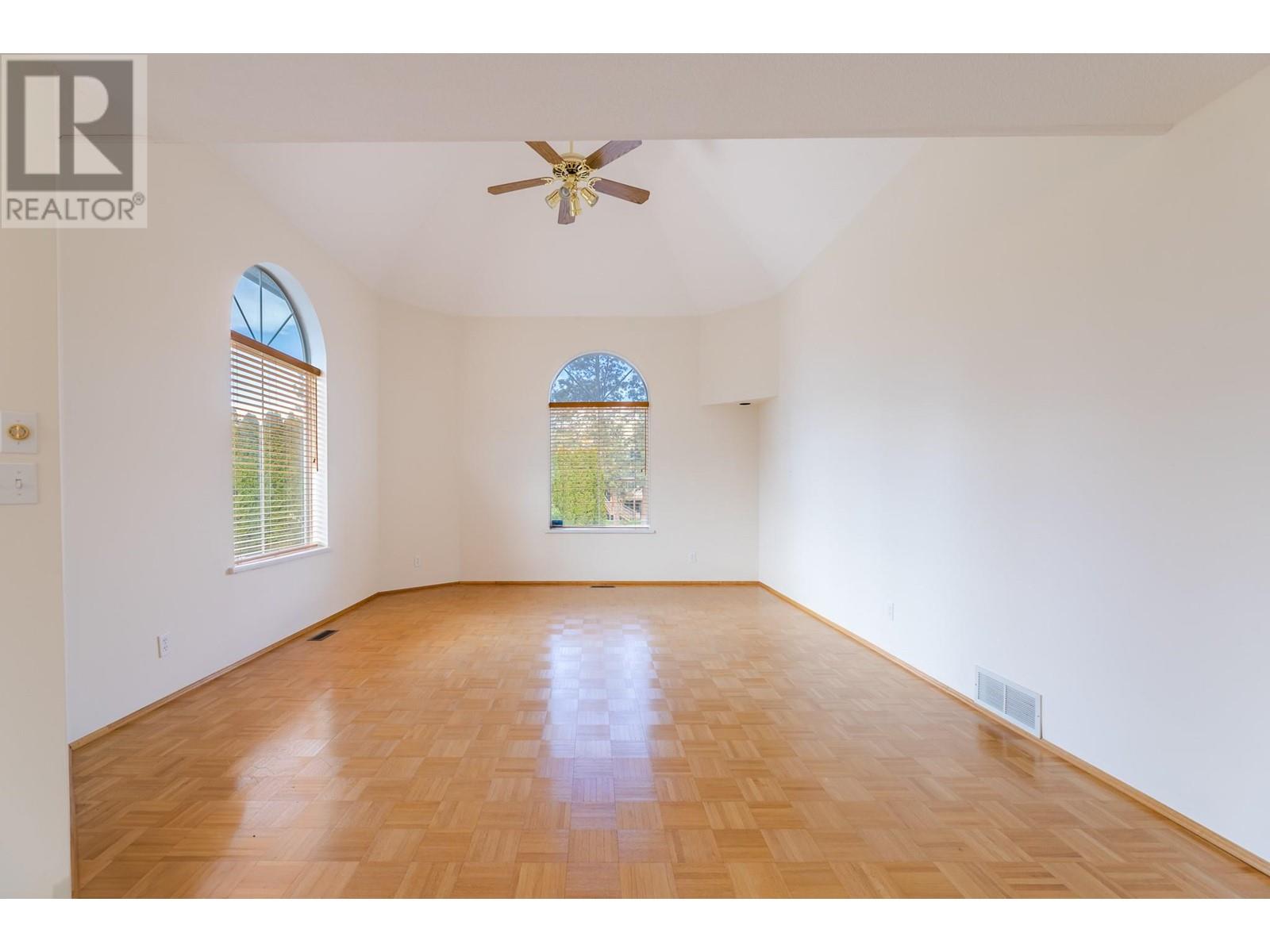 Property at 112 Sumac Ridge Drive image 5