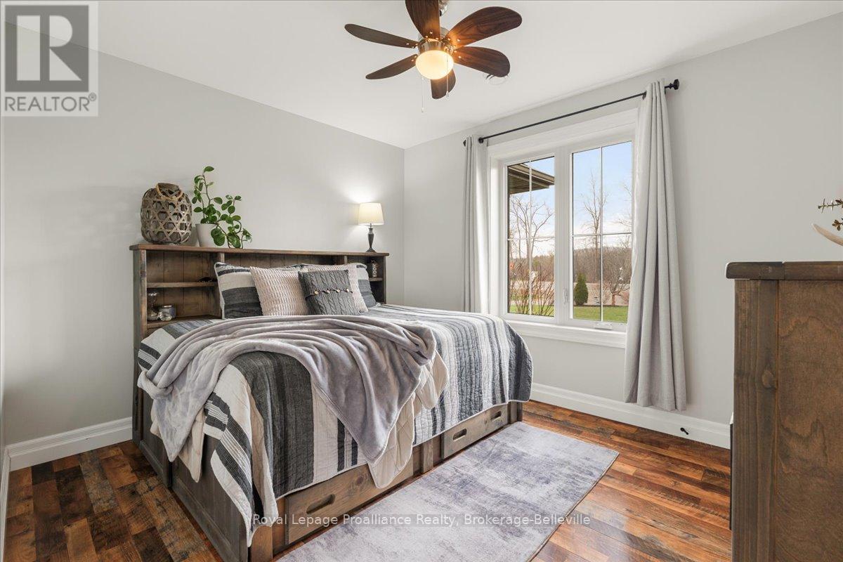 264 Glen Miller Road, Quinte West, Ontario  K8V 5P8 - Photo 20 - X12114058