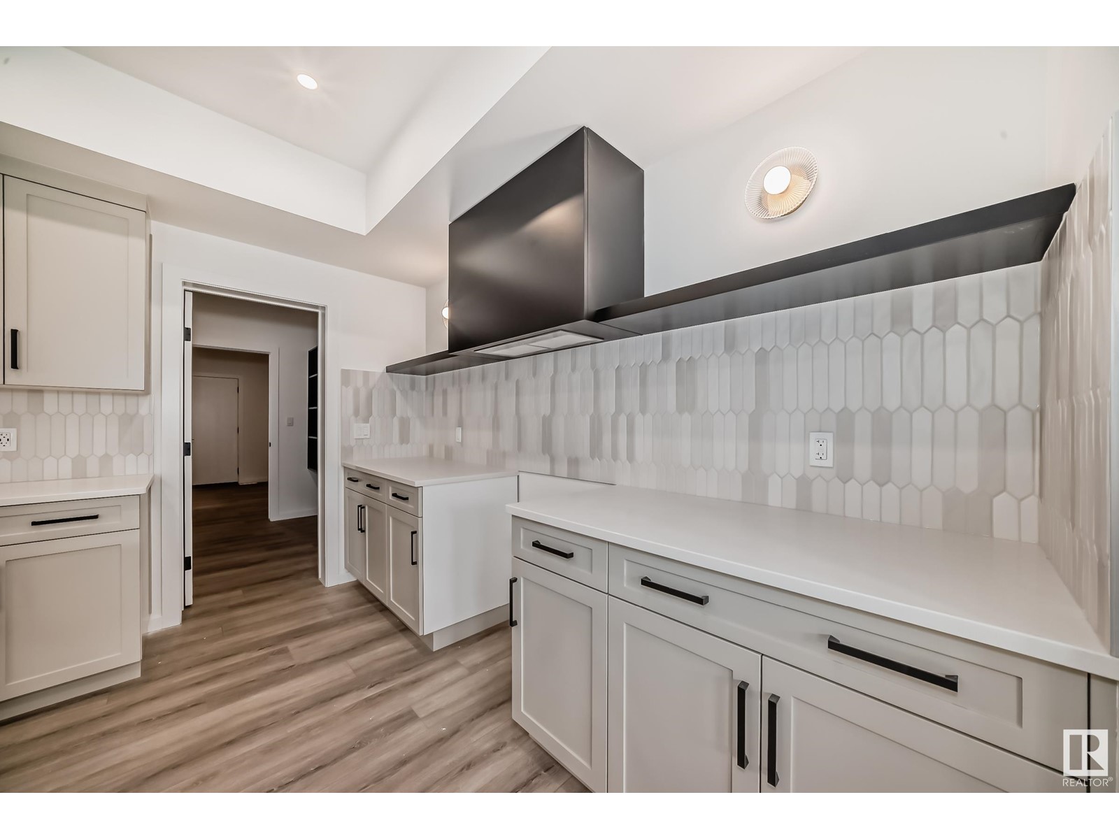 1401 Ainslie Wd Sw, Edmonton, Alberta  T6W 2L9 - Photo 7 - E4433483