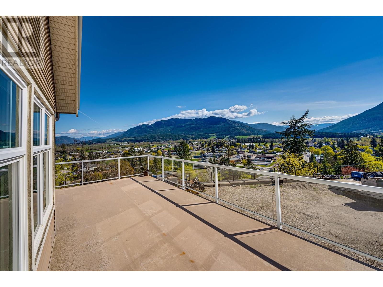 1220 Lawes Street, Enderby, British Columbia  V4Y 4B7 - Photo 17 - 10345636