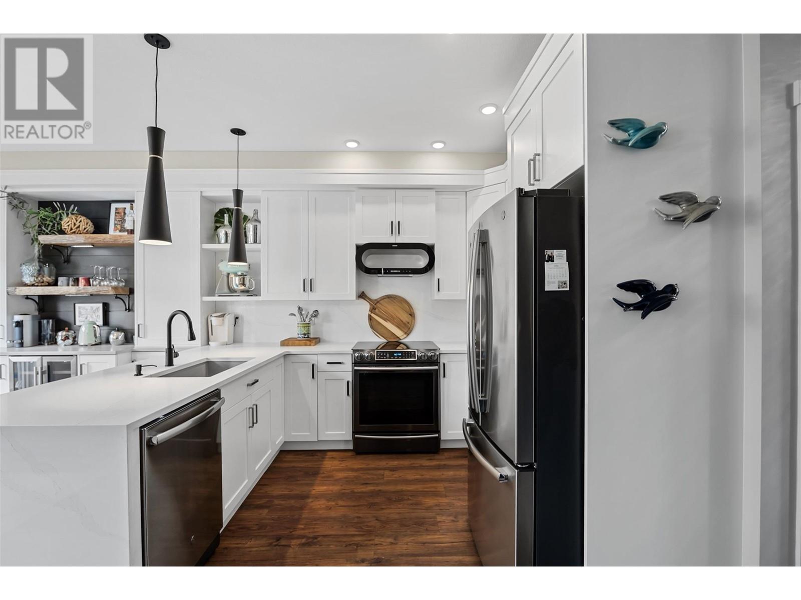 Property at 1951 QU'APPELLE Boulevard Unit# 108 image 5