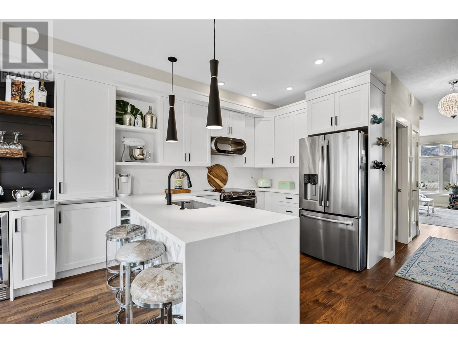 Property at 1951 QU'APPELLE Boulevard Unit# 108 image 3