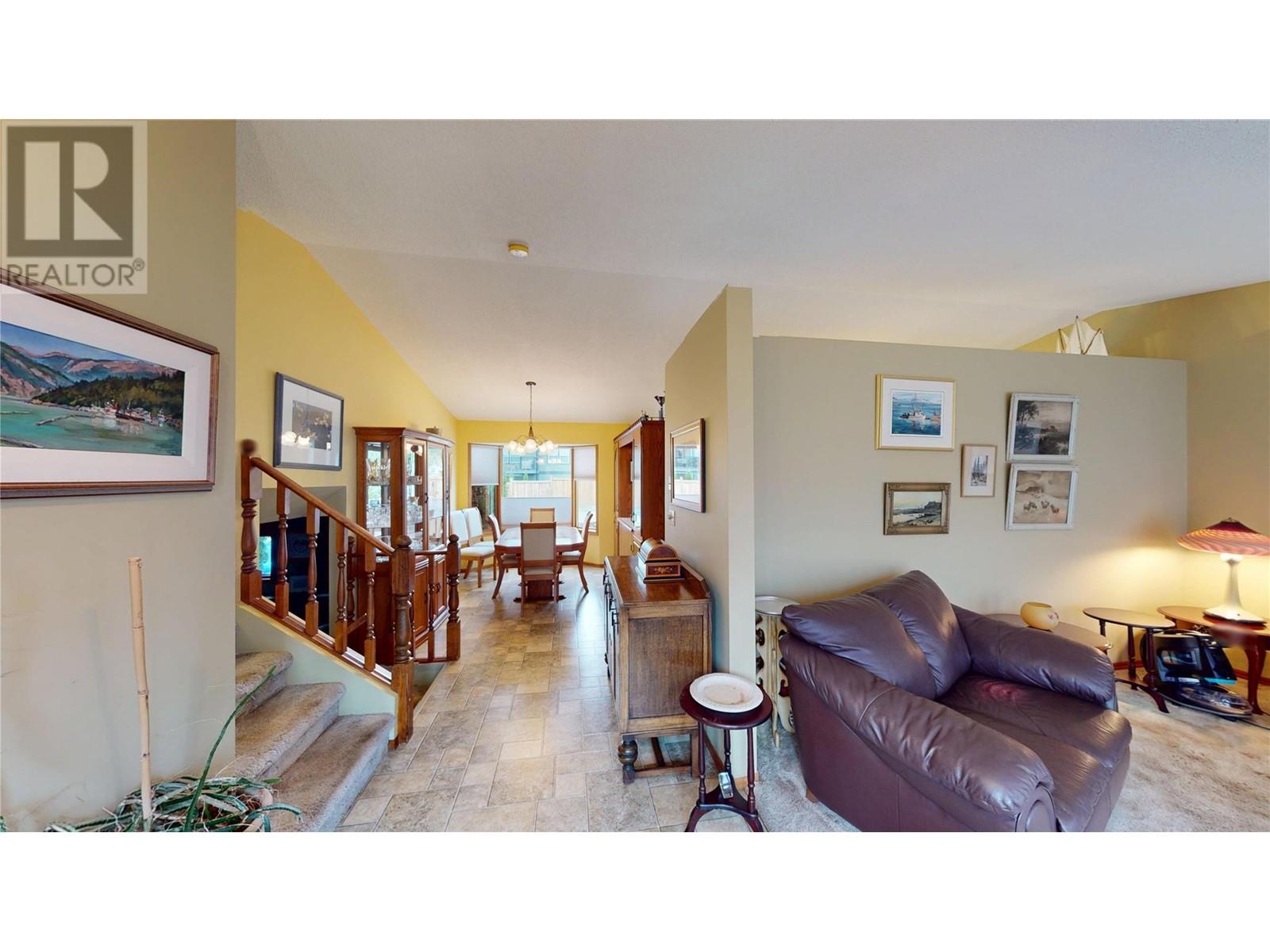 Property at 1600 7th Avenue S image 3