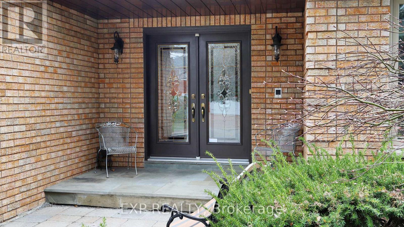 Property at 47 BLACKBURN BOULEVARD image 2