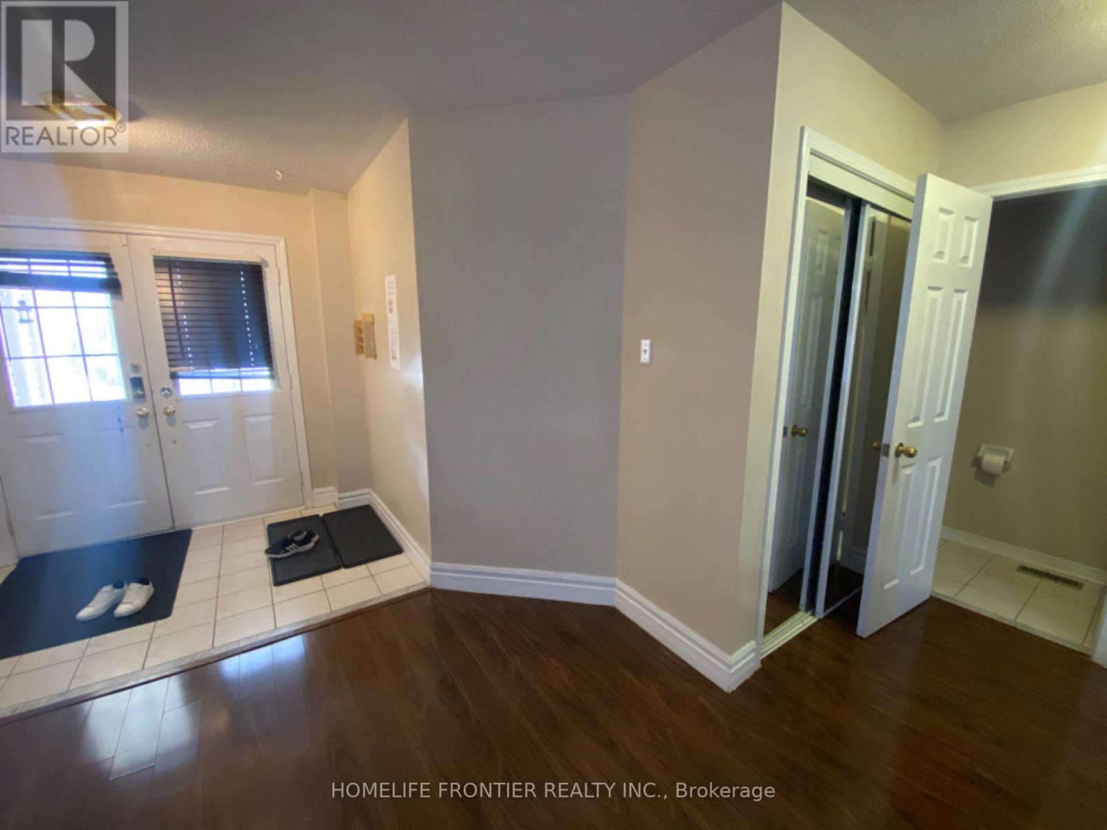 40 Stirrup Court, Brampton (Fletcher's Creek Village), Ontario  L6X 4Y1 - Photo 15 - W12114023