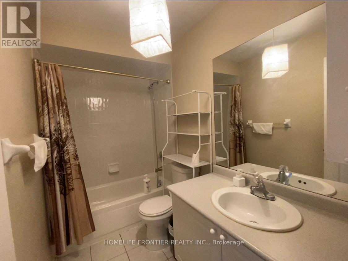40 Stirrup Court, Brampton (Fletcher's Creek Village), Ontario  L6X 4Y1 - Photo 16 - W12114023