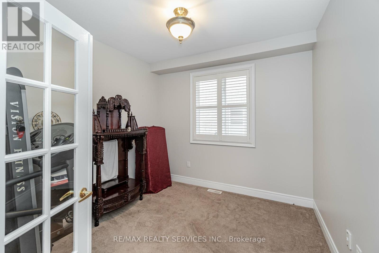 32 Radial Street, Brampton, Ontario  L6Y 5K7 - Photo 20 - W12114029