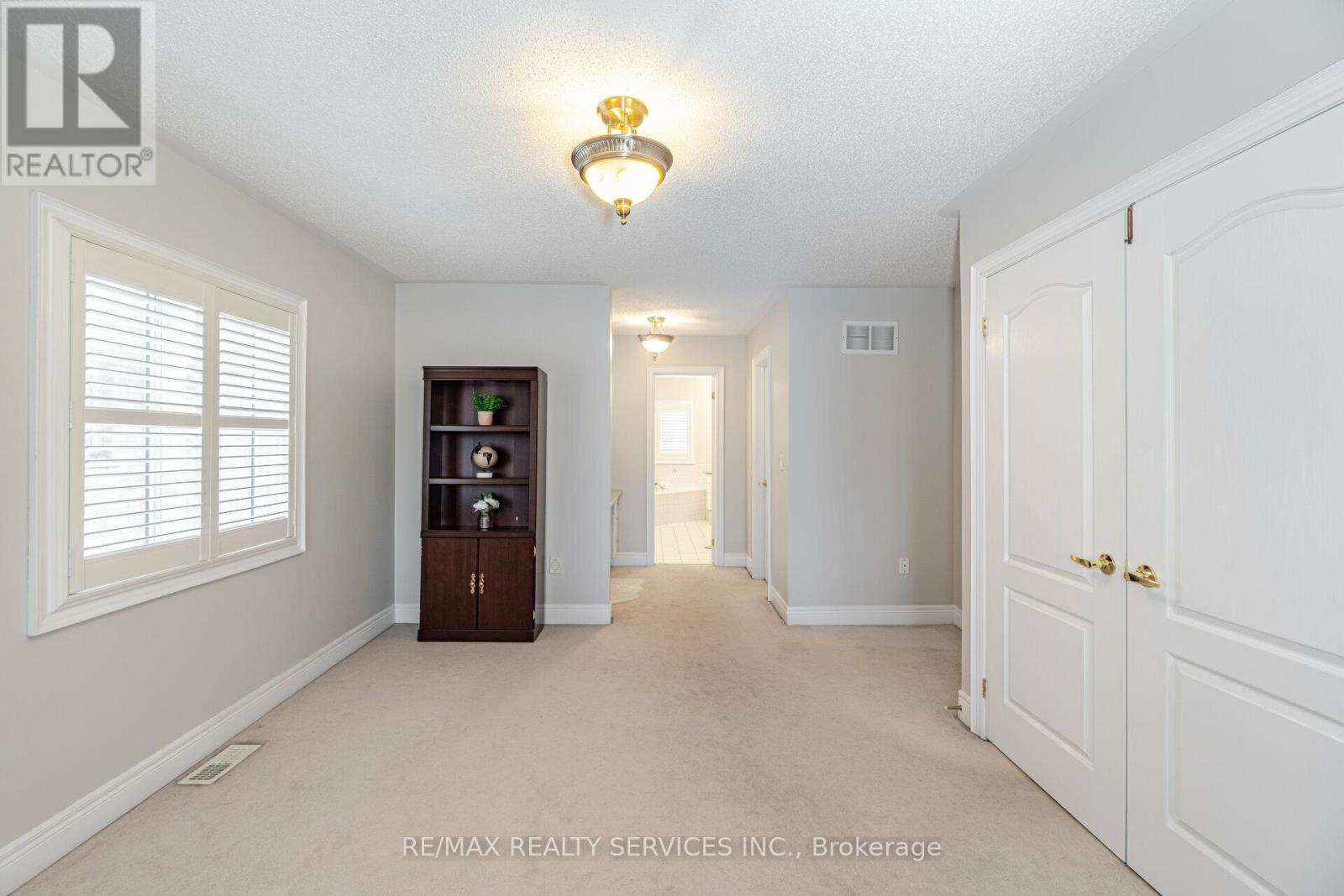 32 Radial Street, Brampton, Ontario  L6Y 5K7 - Photo 26 - W12114029
