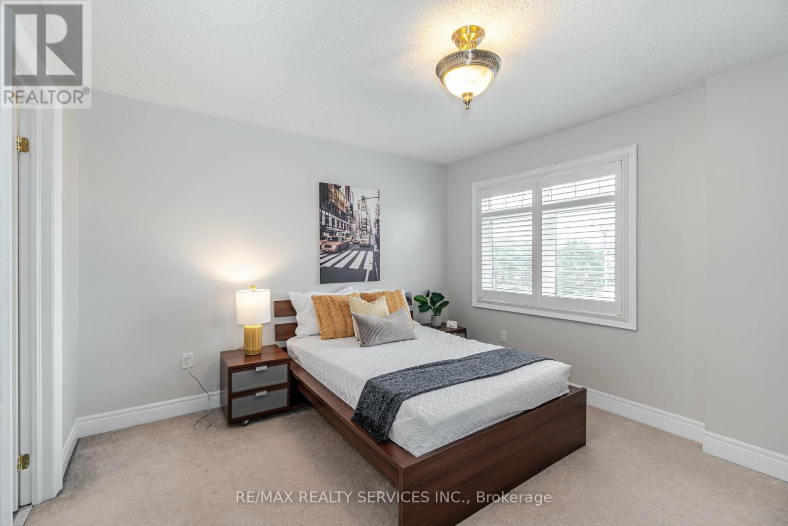 32 Radial Street, Brampton, Ontario  L6Y 5K7 - Photo 35 - W12114029