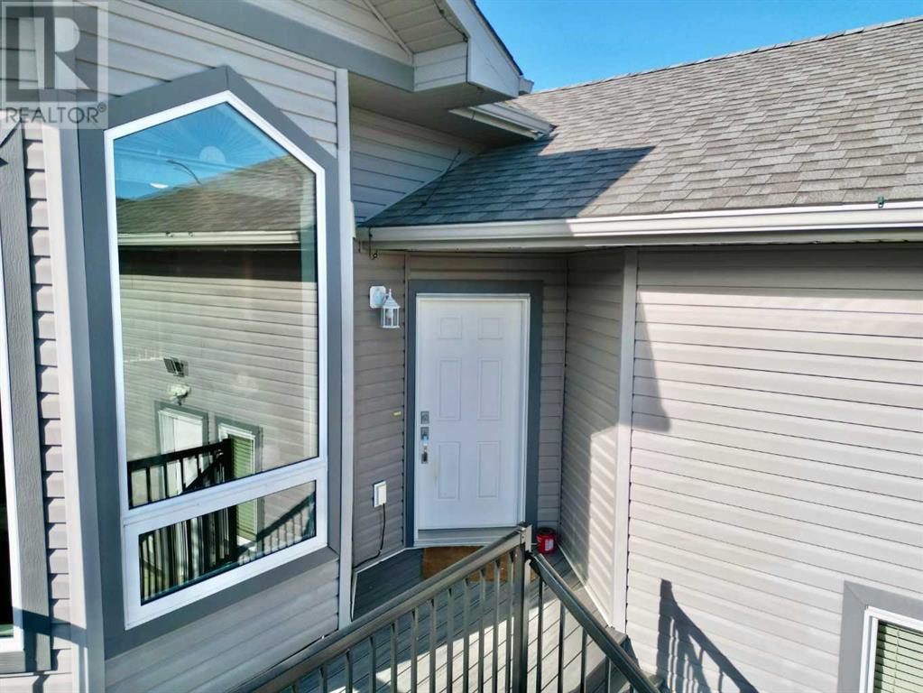 9101 129 Avenue, Peace River, Alberta  T8S 1W9 - Photo 12 - A2210927