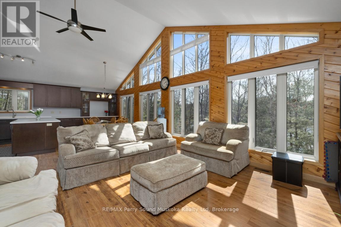 38 Shebeshekong Estates Road S, Carling, Ontario  P0G 1G0 - Photo 8 - X12105250