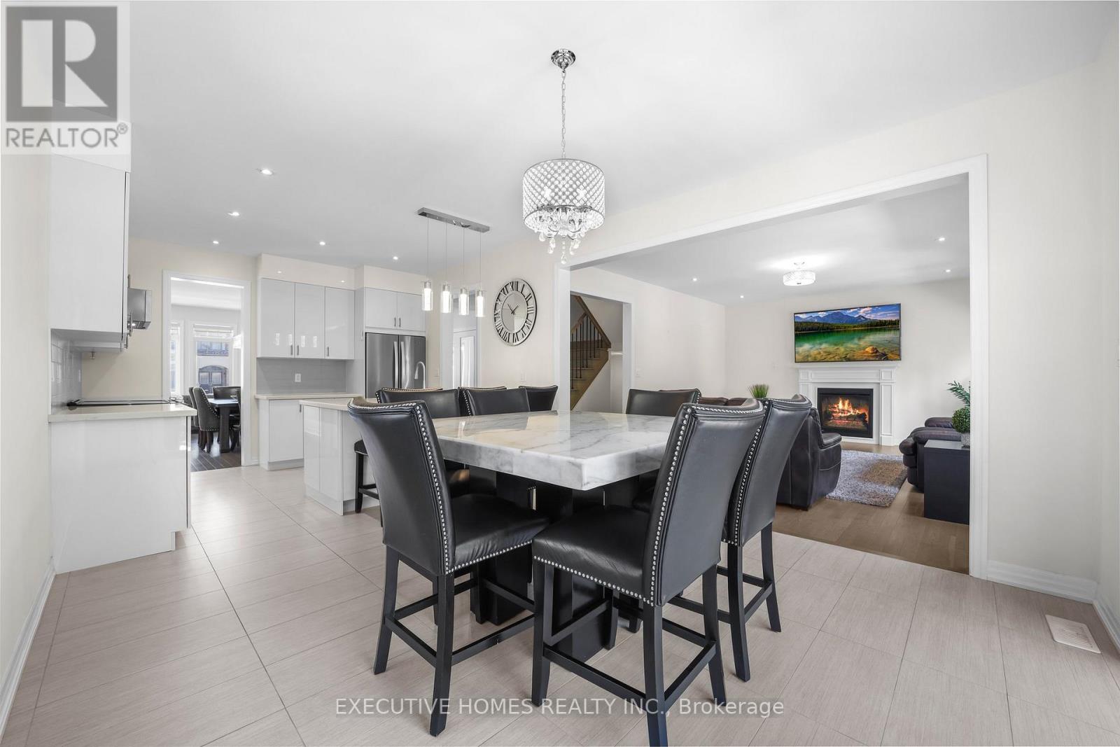 1743 Emberton Way, Innisfil, Ontario  L9S 0N4 - Photo 14 - N12077105