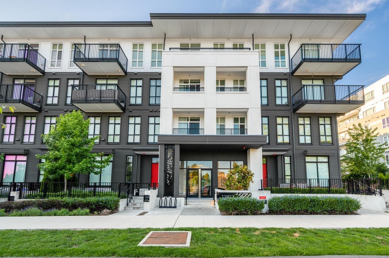205 13933 105 BOULEVARD, Surrey, British Columbia