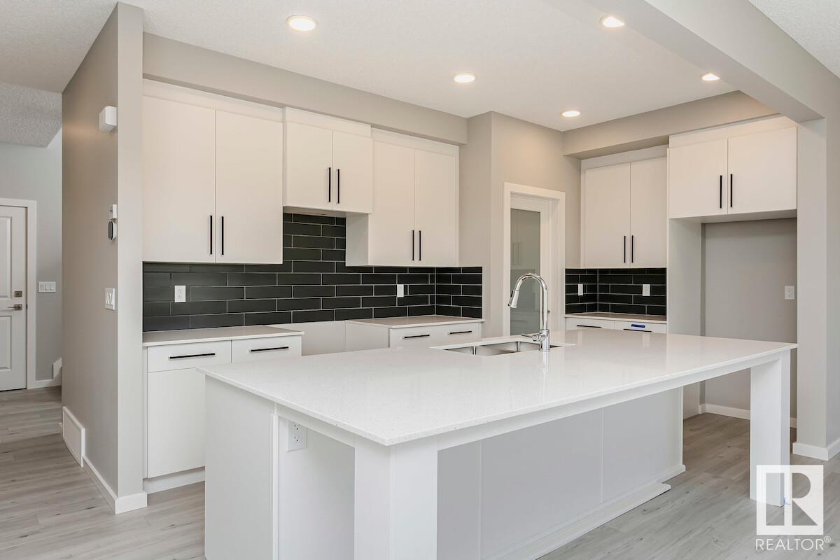 Property at 17439 2 ST NW image 5