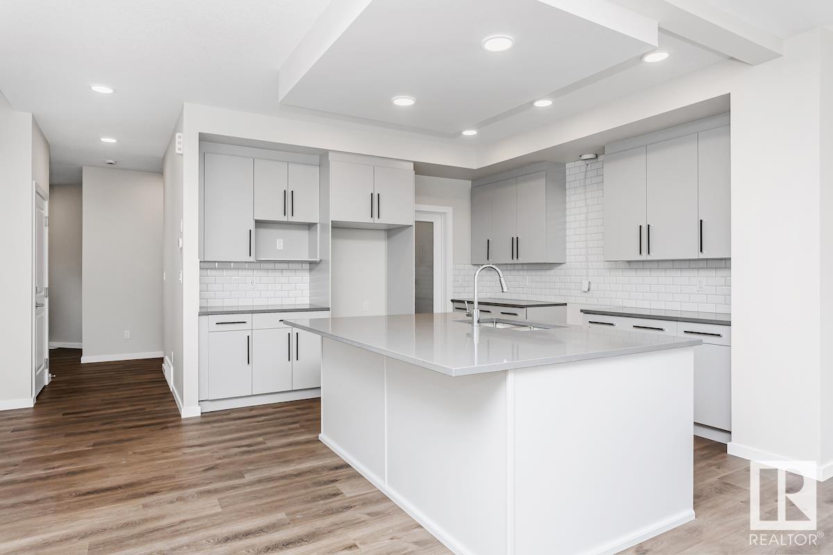 Property at 17424 2 ST NW image 5