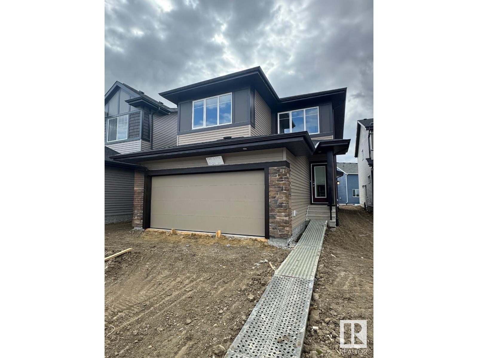 17424 2 ST NW, Edmonton, Alberta