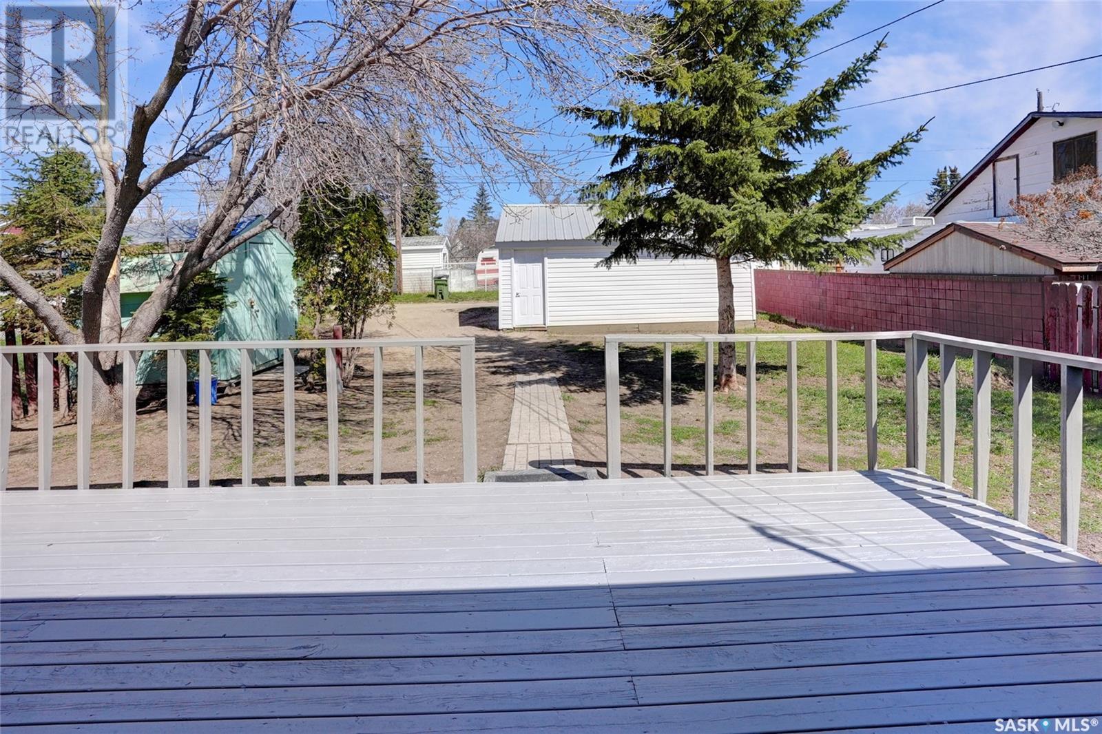 918 Fairford Street E, Moose Jaw, Saskatchewan  S6H 0G5 - Photo 42 - SK004029