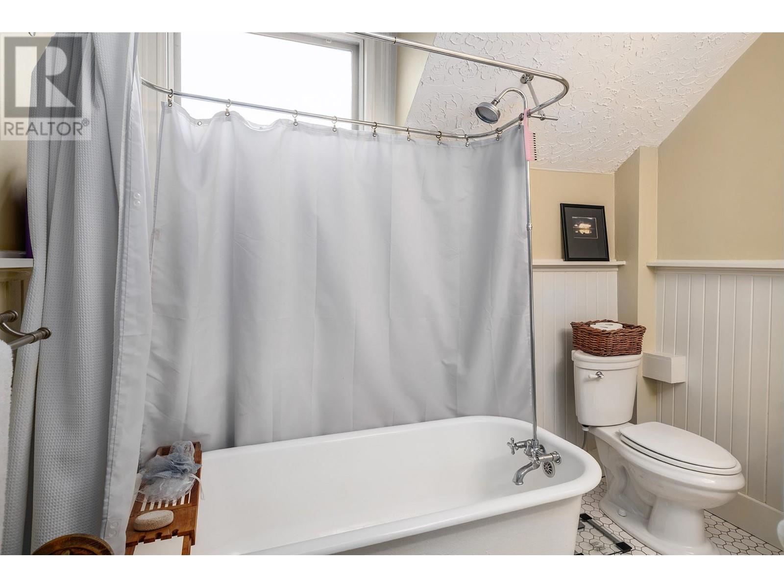 1537 Lakeview Street, Kelowna, British Columbia  V1Y 6N1 - Photo 26 - 10341509