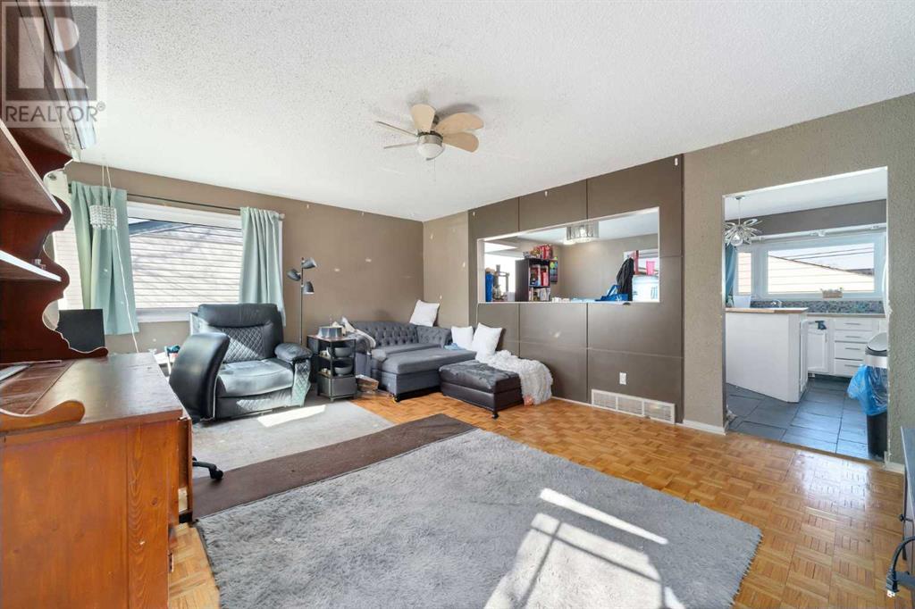 48 Franklin Drive Se, Calgary, Alberta  T2H 0T9 - Photo 8 - A2216224
