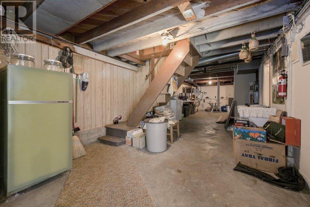 535 W 15th Street, North Vancouver, British Columbia  V7M 1S8 - Photo 18 - R2996532