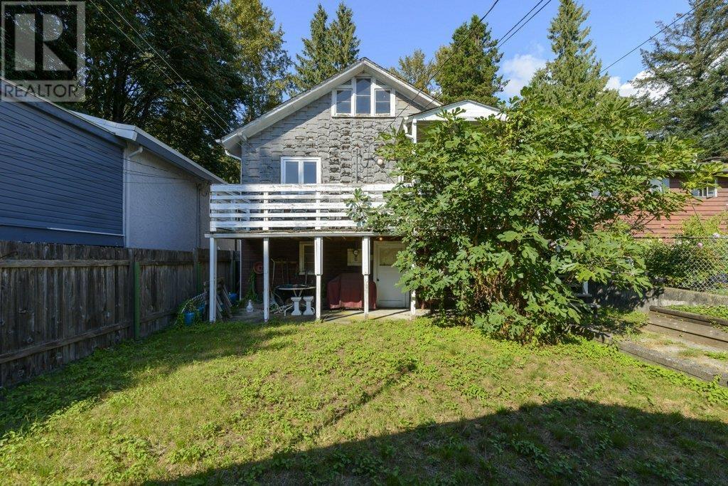535 W 15th Street, North Vancouver, British Columbia  V7M 1S8 - Photo 29 - R2996532