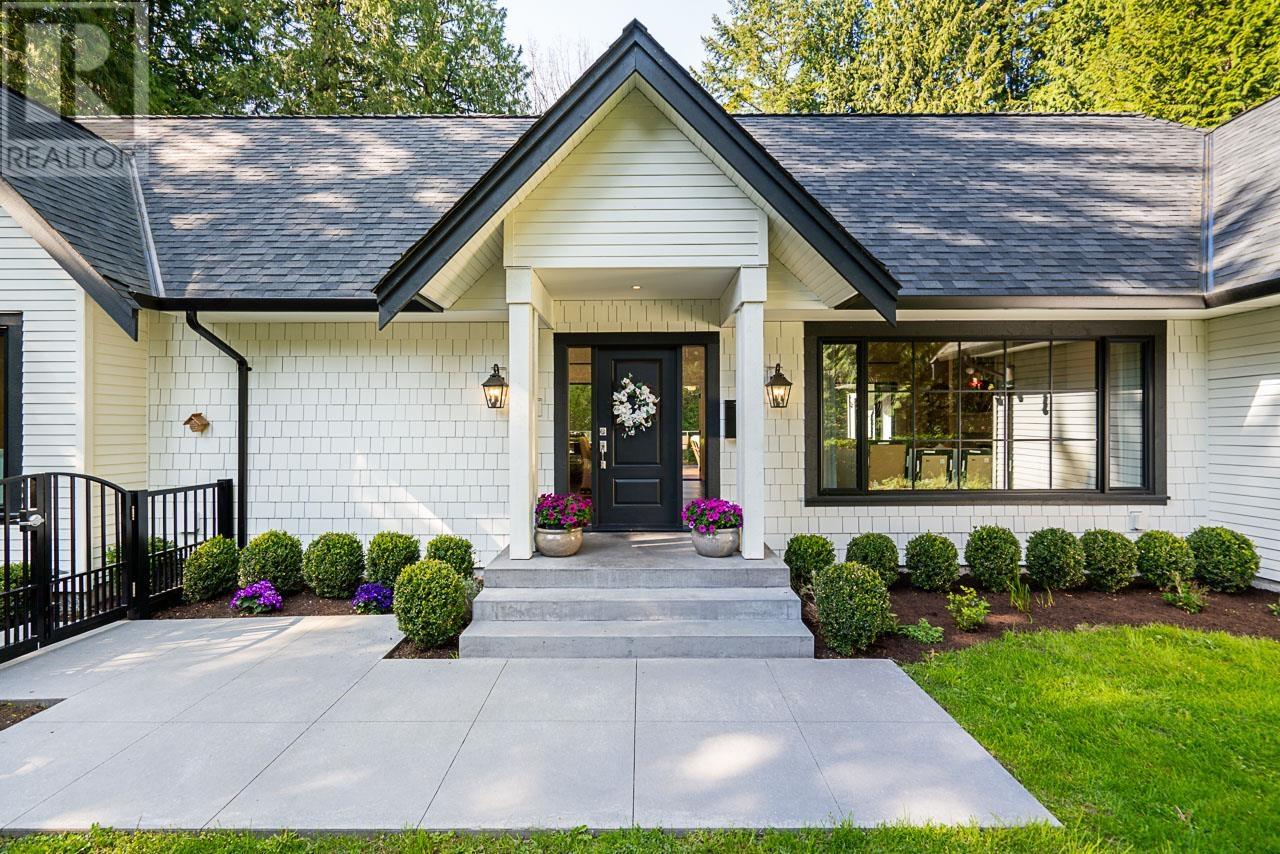 Property at 435 MACBETH CRESCENT image 2